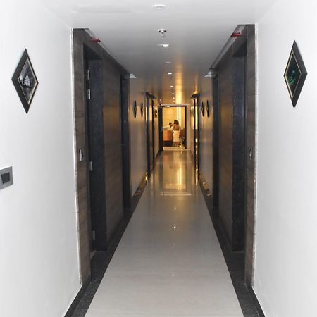 Hotel Parklane Agra (Uttar Pradesh) Kültér fotó