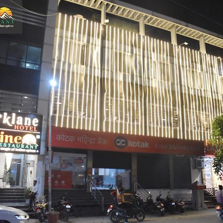 Hotel Parklane Agra (Uttar Pradesh) Kültér fotó